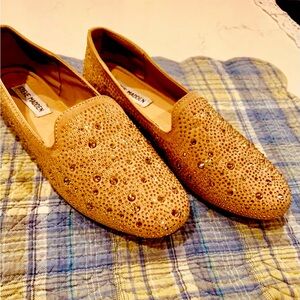 Steve Madden rhinestone slip-ons sz 8. Sabin-R.